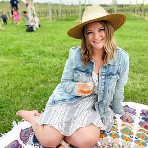 Meet your Posher, Lexie